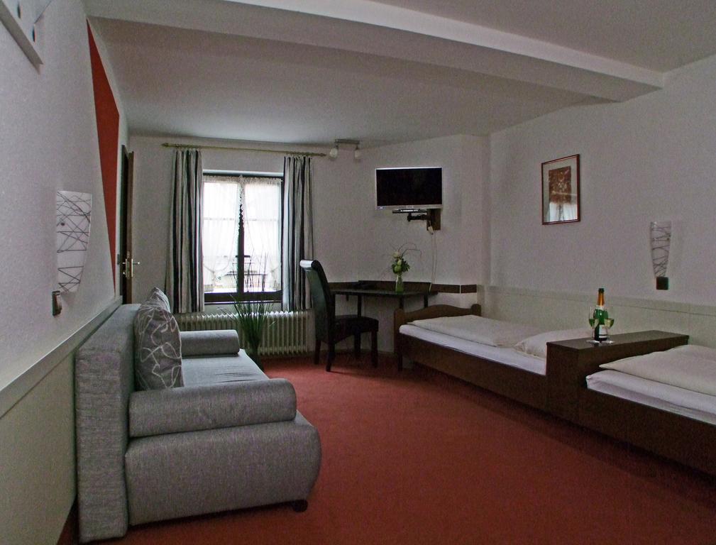 Hotel Beller ケンツィンゲン エクステリア 写真